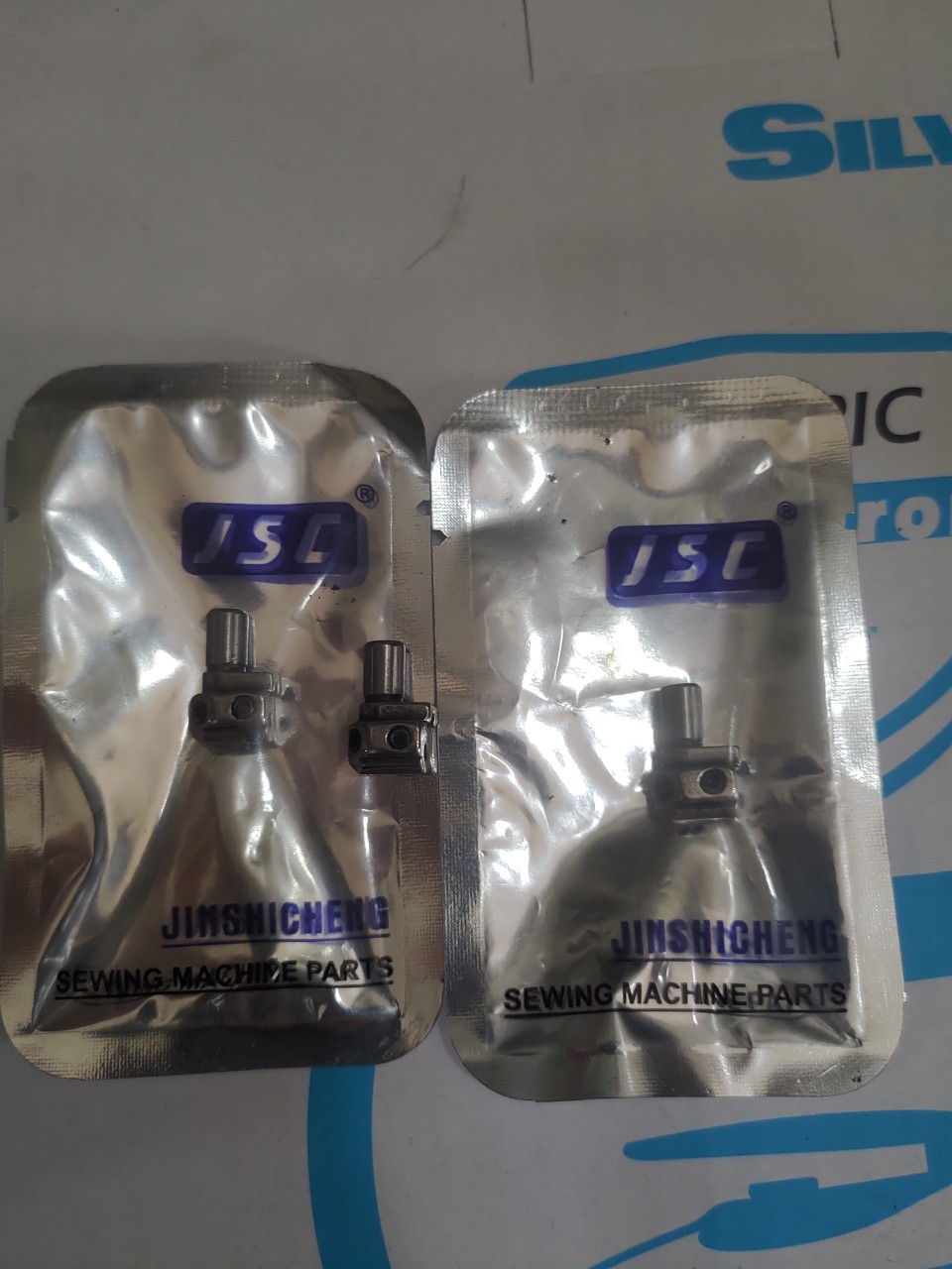 táo kim máy vắt sổ jack 4 chỉ