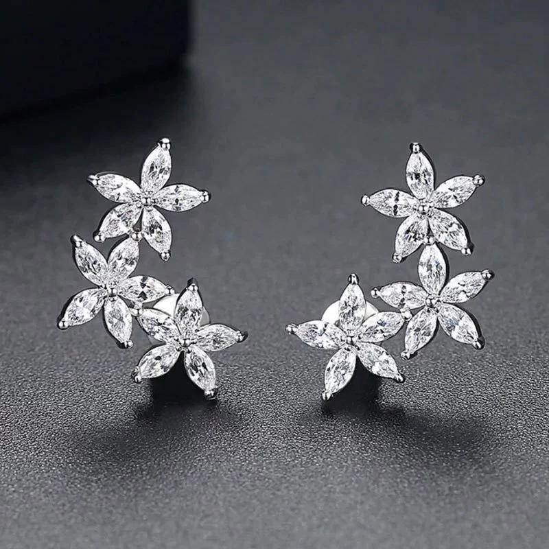 Classic Retro Full Set AAA Horse Eye Zircon Flower Earrings for Female Creative Five Petal Flower Student Earrings