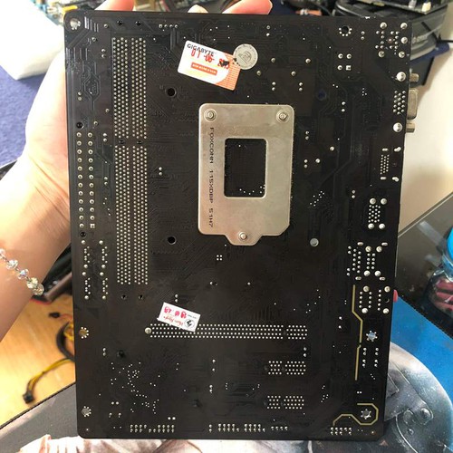 Main H81m-gaming 3 socket 1150 chạy i7 xeon