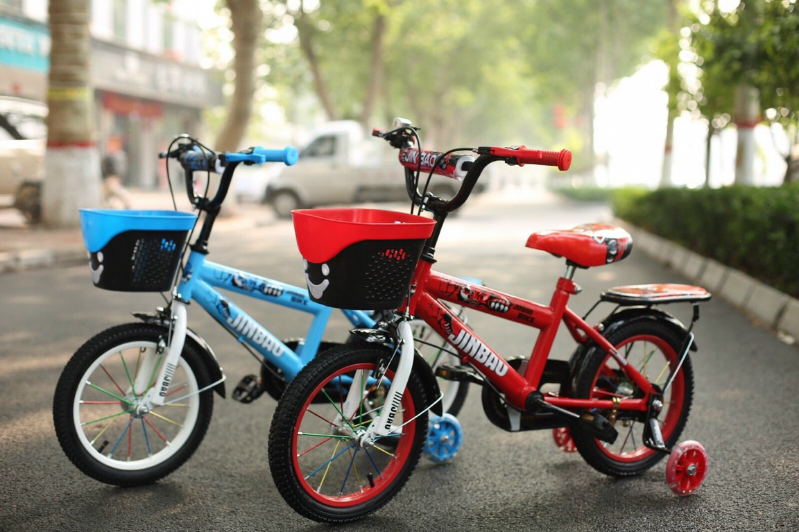 XE ĐẠP DÀNH CHO BÉ TRAI TỪ 4-7TUỔI SIZE 16 INCH.
