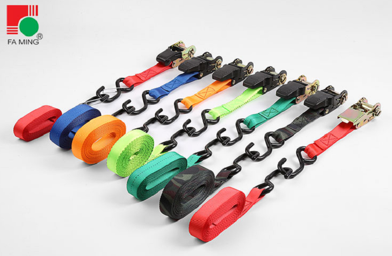 Dây chằng hàng có tăng đơ, dây buộc hàng 5M, chịu tải 800kg, Cảo chằng hàng không bị rỉ, mục, không cạnh sắc gây hỏng hàng hoá, Dây tăng đơ chằng hàng nhièu màu, Dây ràng hàng chắc chắn