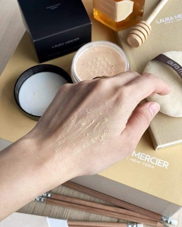 Phấn phủ Laura Mercier -29g- ALISA