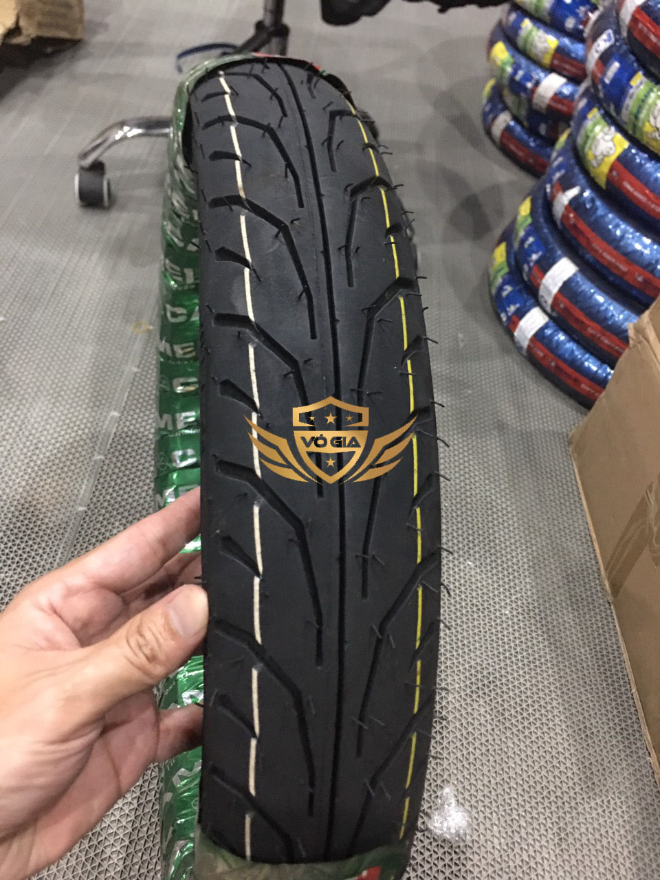 Vỏ xe Camel gai dunlop T900 size 60, 70, 80-17 có ruột và không ruột cho xe số