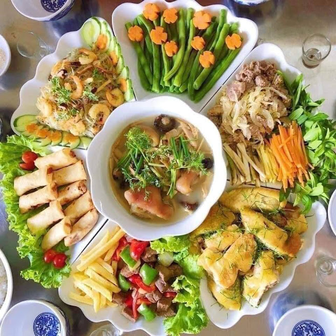 Bộ bát đĩa mặt trời trắng tinh