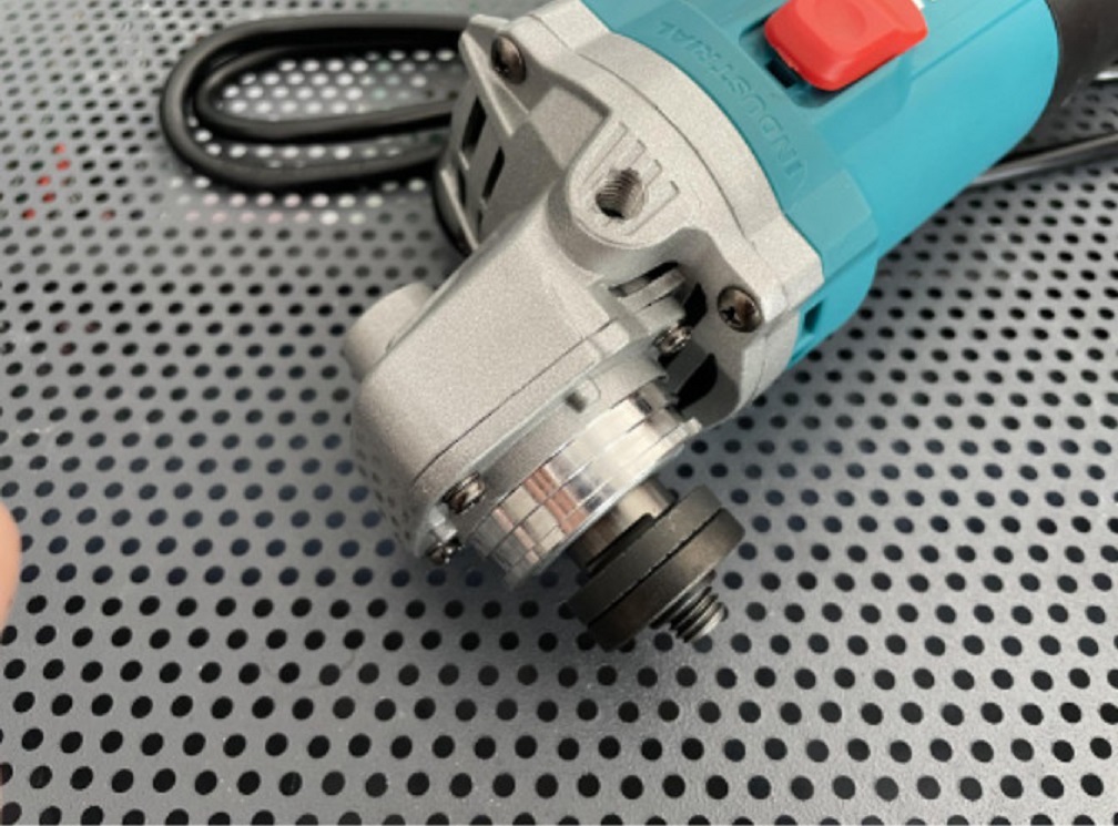 Máy mài góc 750W TOTAL TG10710026