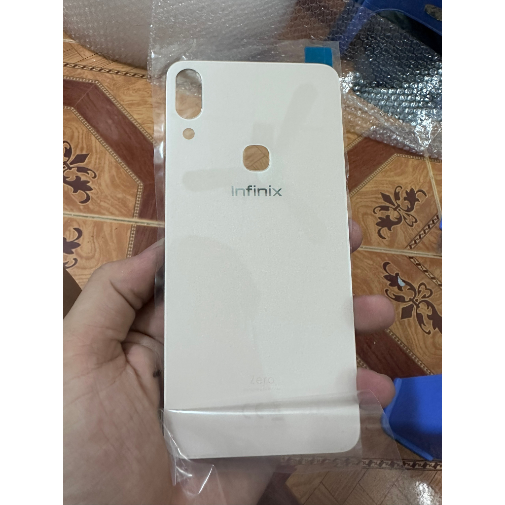 Nắp lưng Vsmart Active 1+/Infinity Zero 6 - Màu hồng (Vàng)