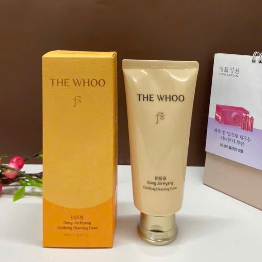 Sữa Rửa Mặt Đông Y The Whoo Gong Jin Hyang Clarifying Cleansing Foam 180ml - Làm Sạch Da, Cân Bằng Độ Ẩm
