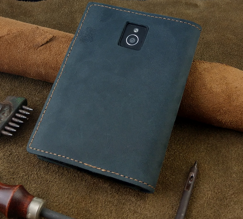 Ốp lưng / Bao Da Blackberry Passport Handmade Da Bò Thật