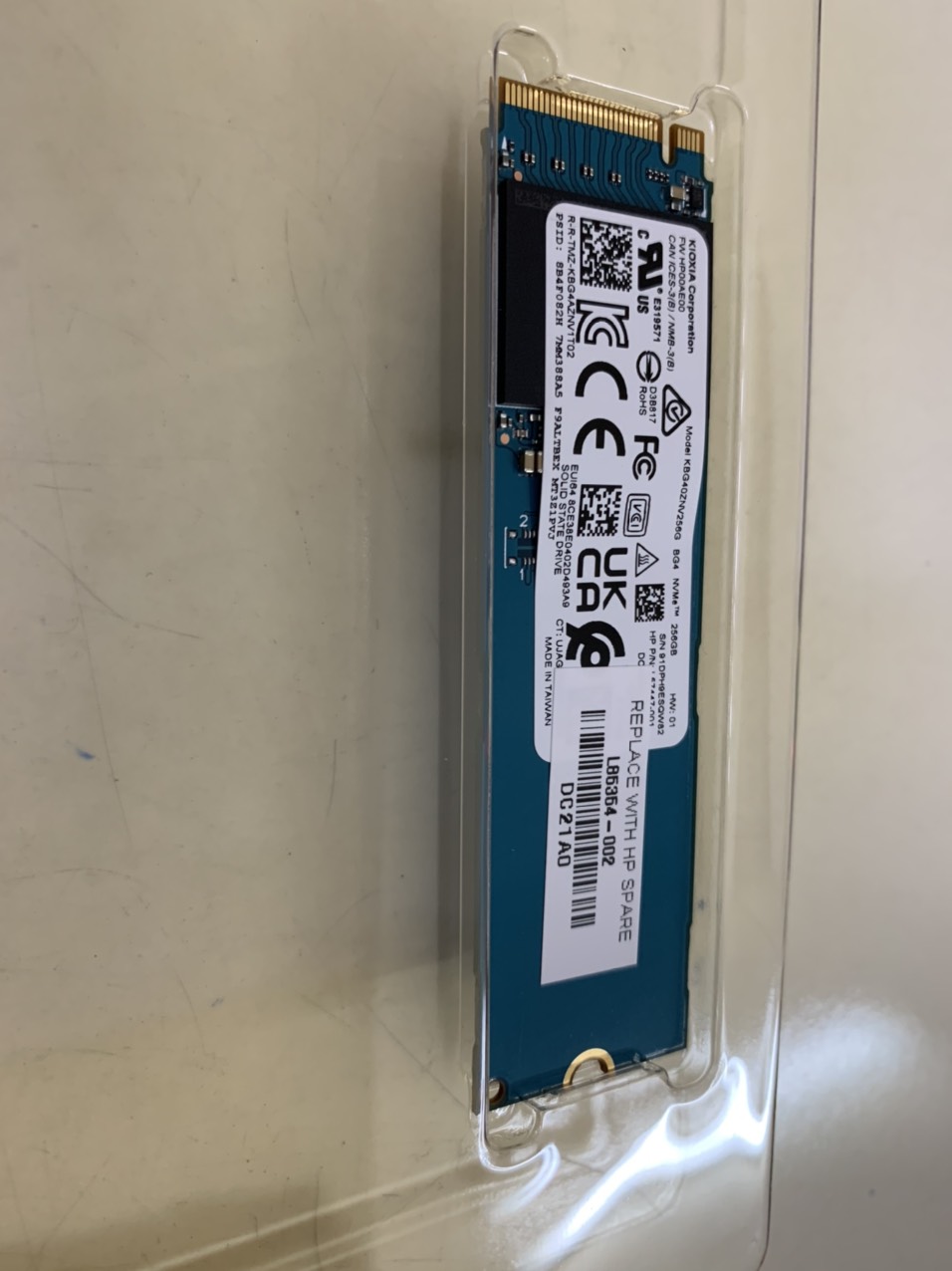 Ổ cứng SSD KioXia M.2 2280 - 256GB NVMe ( hàng tháo máy)