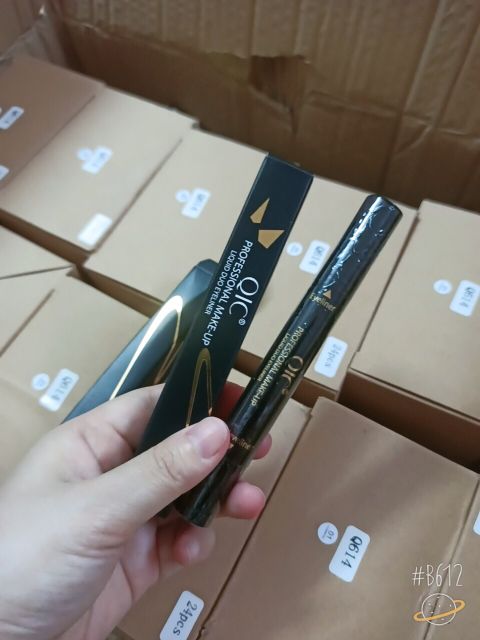 Kẻ mắt QIC 2 đầu nội địa trung