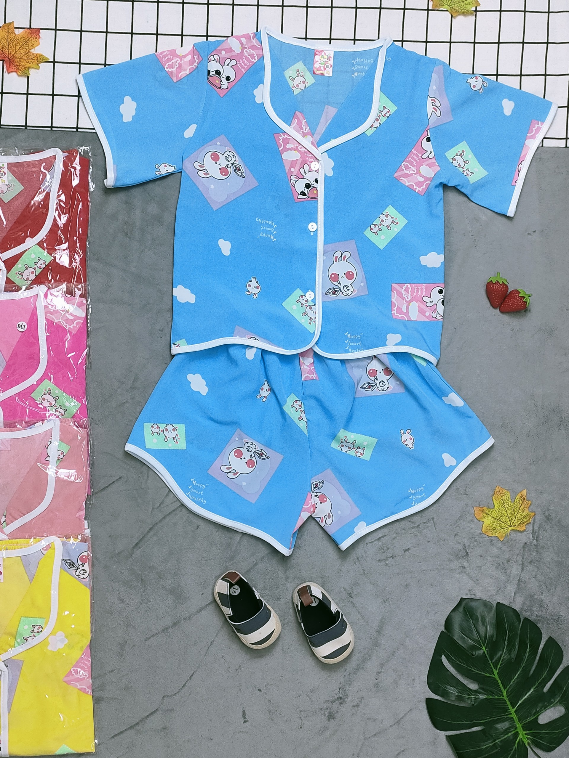 Combo 3 bộ lụa tay ngắn gợn sóng bé