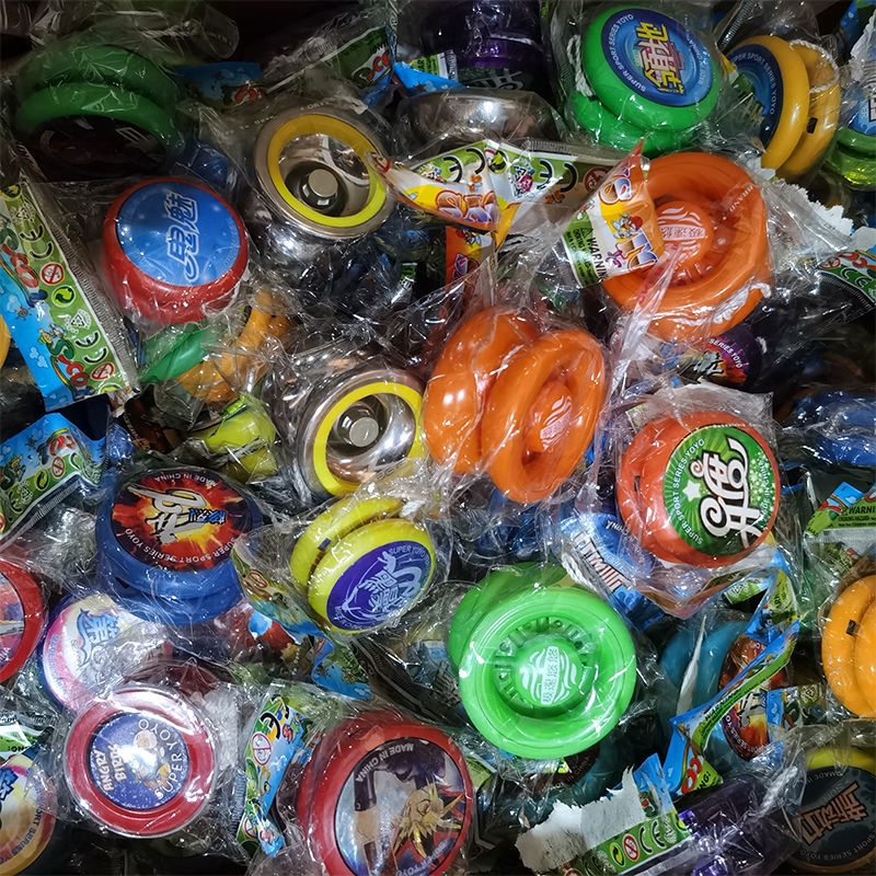 Clearance processing inventory old goods yo-yo yo-yo toys metal plastic out-of-print nostalgic various styles