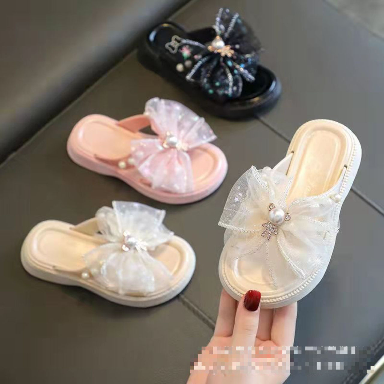 Dép bé gái sandal cho bé nơ ngọc DLG04