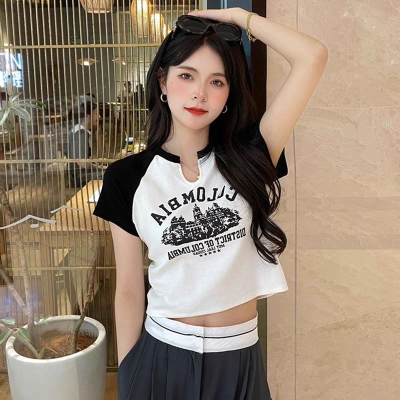 Áo Croptop COLOMBIA Cổ giọt lệ