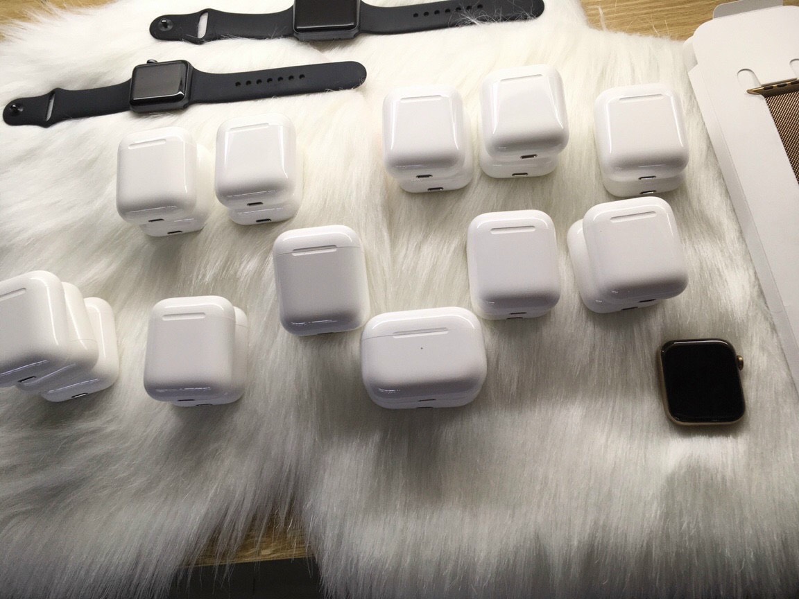 [HCM]Hộp sạc cho tai nghe apple airpod 2
