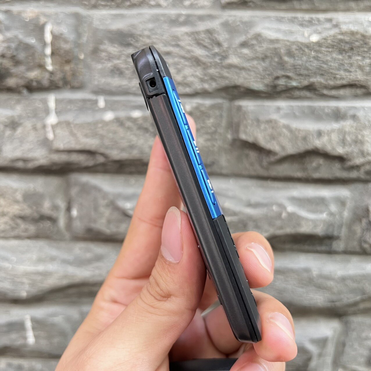 [HÀNG CHÍNH HÃNG - BẢO HÀNH 1 NĂM] Điện thoại cổ Nokia 5310 kiểu dáng nhỏ gọn siêu mỏng (tặng kèm pin sạc)