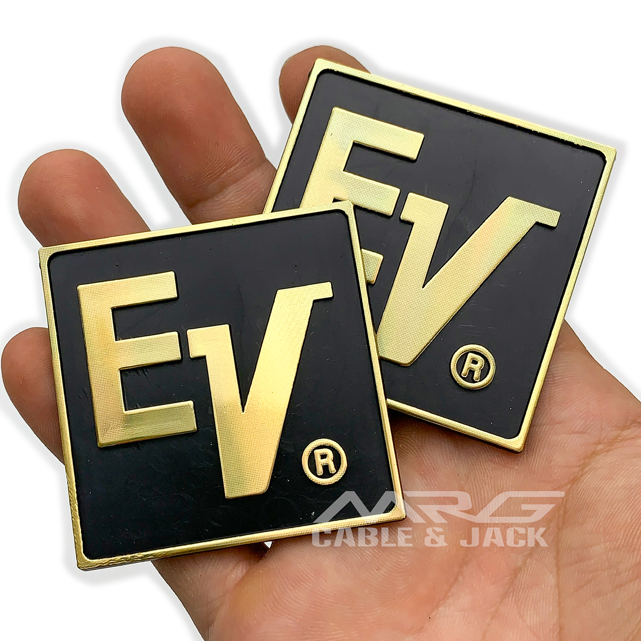 Tem Loa EV Electrovoice giá 1 đôi.
