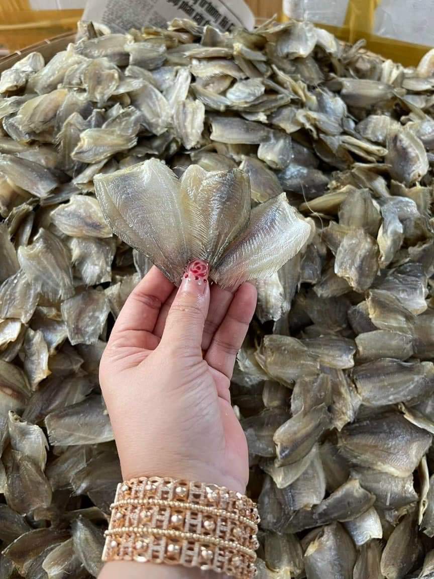 Khô cá sặc bướm, sặc đồng (bịch 300gram)