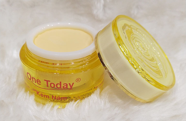 KEM ONE TODAY SẠCH NÁM 8GR