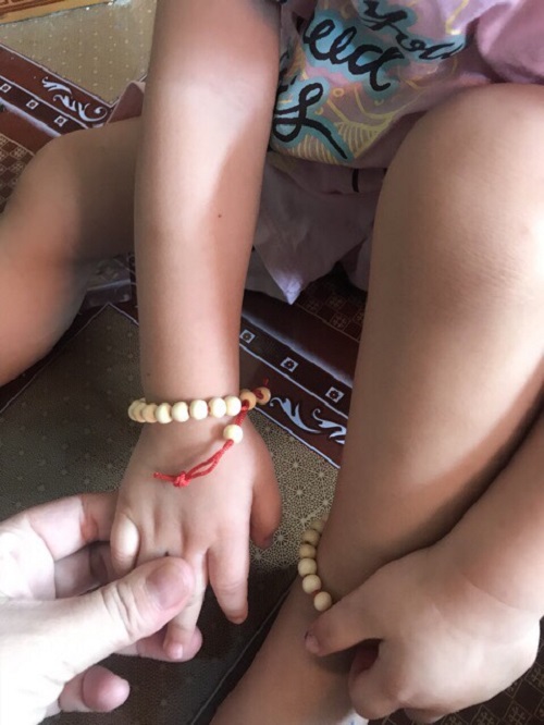 Combo 2 Vòng dâu tằm cho bé
