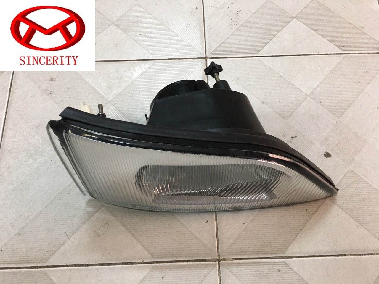 Đèn pha Vinaxuki 5 tạ