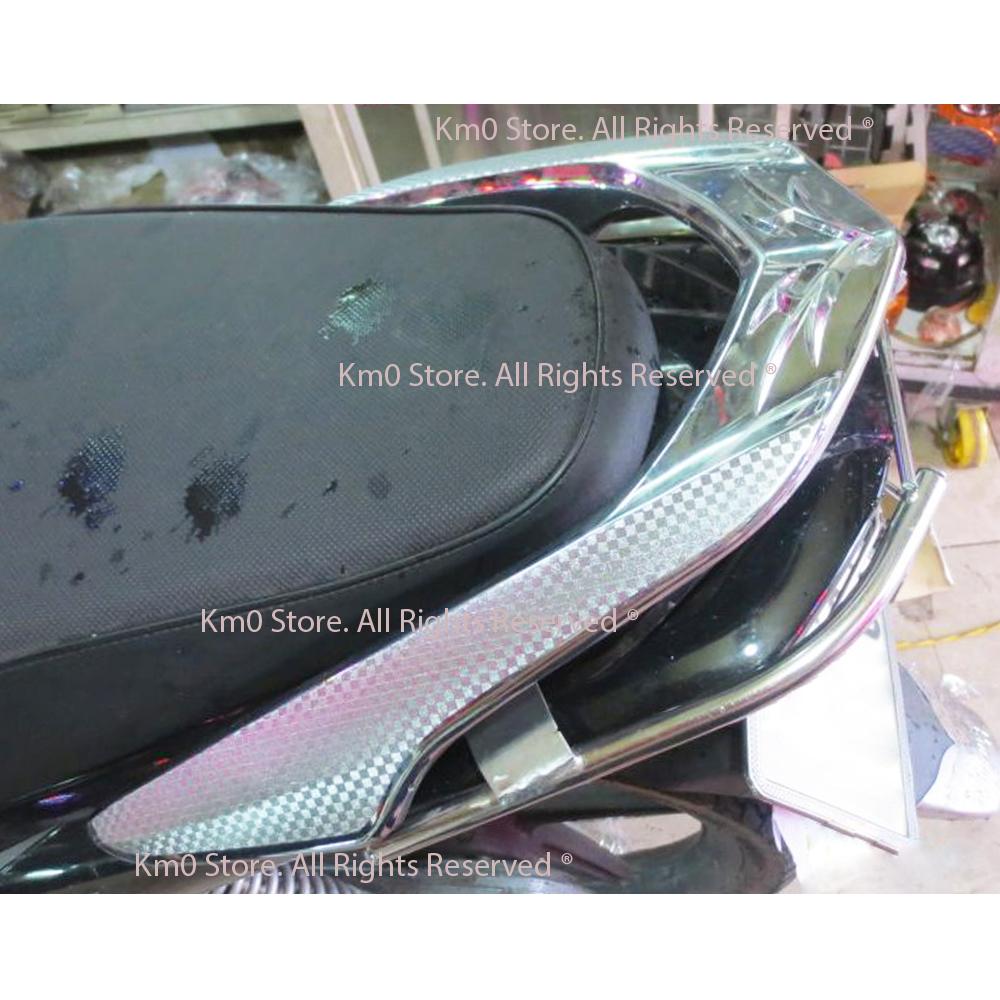 "ỐP" Cảng Sau FUTURE 2018 - 2024 Nhựa Xi M67