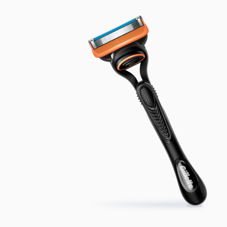 Dao cạo râu Gillette Fusion 5+1 Nhật Bản