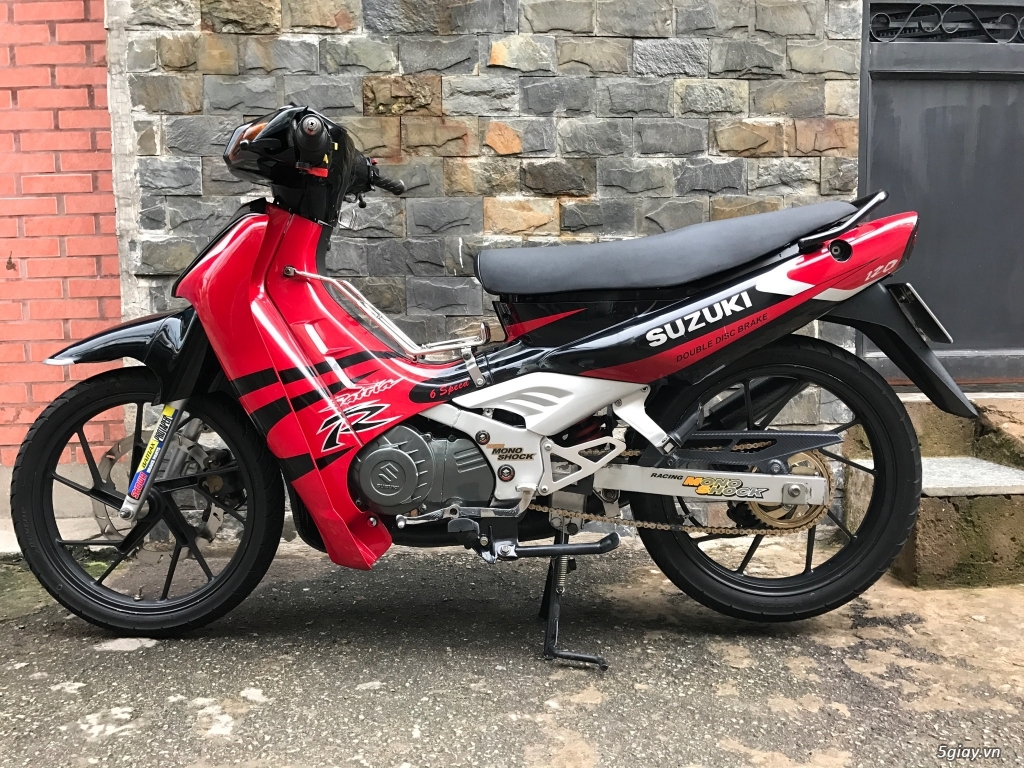 Tem Suzuki Satria 2000 Đỏ Phối Đen - Tem Chuẩn Zin Cao Cấp 3 Lớp