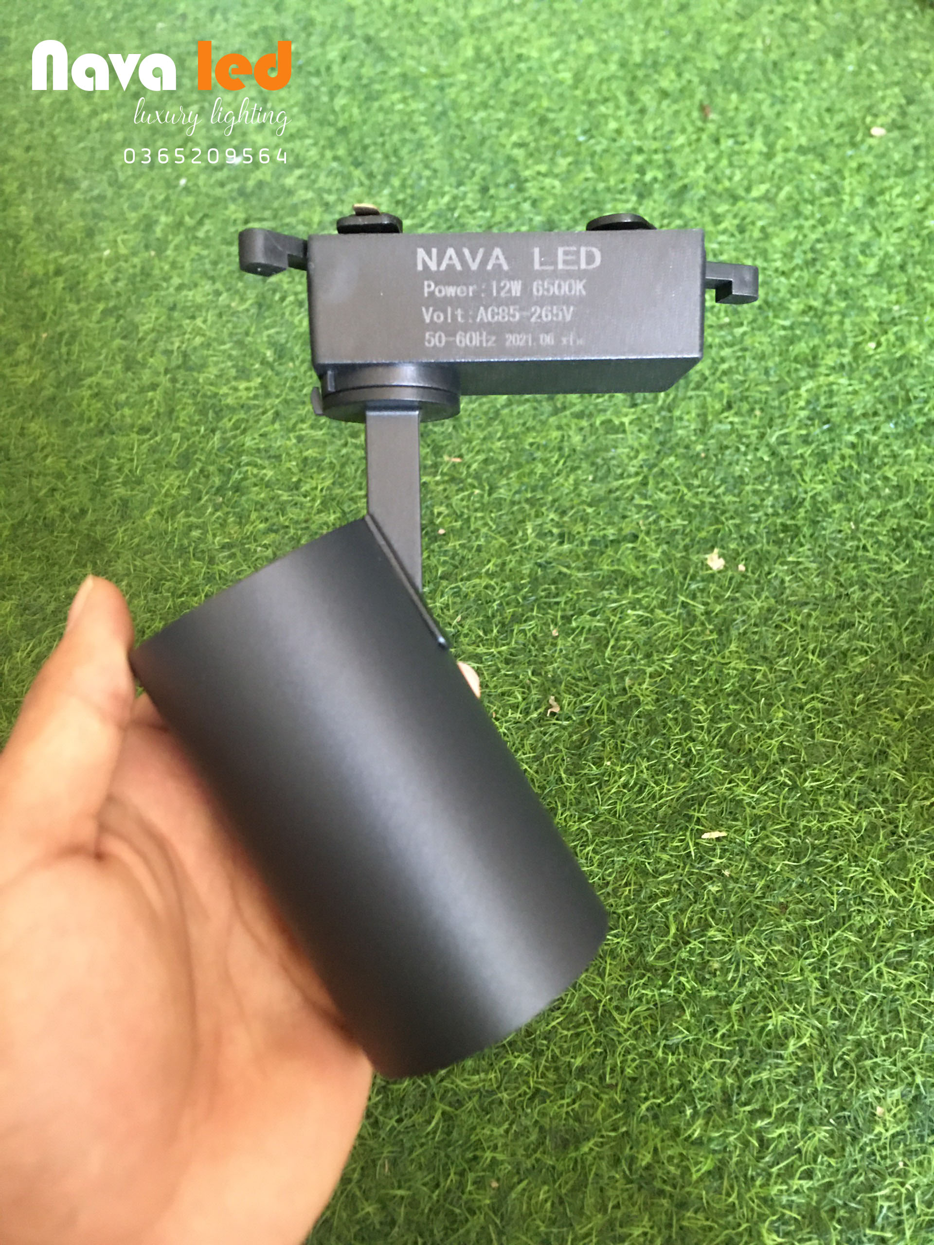 Đèn rọi ray, đèn rọi tranh 12w siêu sáng - navaled