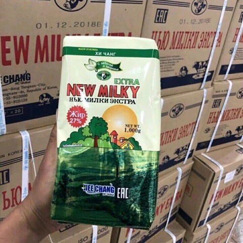 Táo đỏ Hàn Quốc sấy khô Loại 1 (Tặng kèm túi)