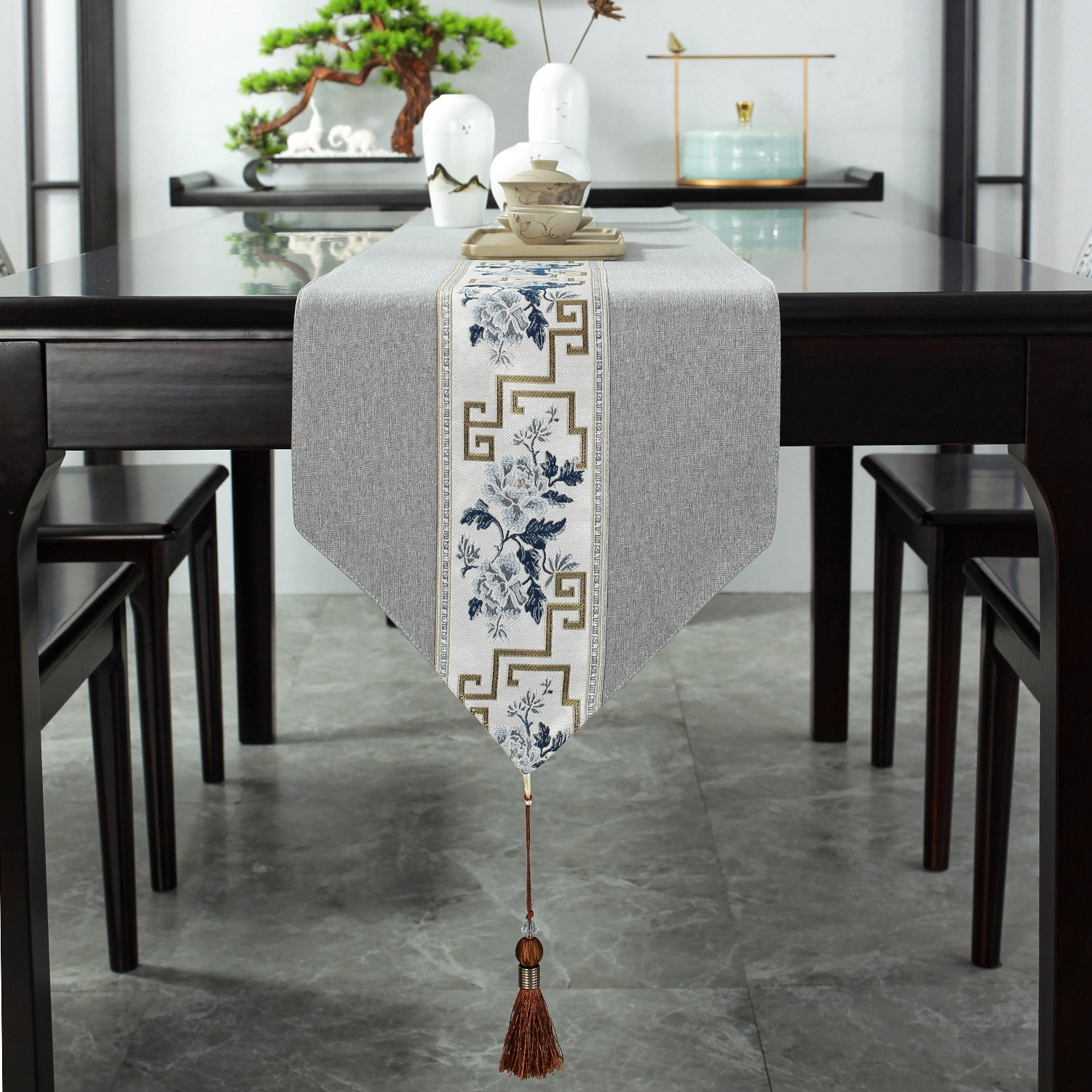 Nordic Braided Tassled Cotton Linen Table Runner Tea Table Mat Table Cloth Table Decor Holiday Parties Home Decoration