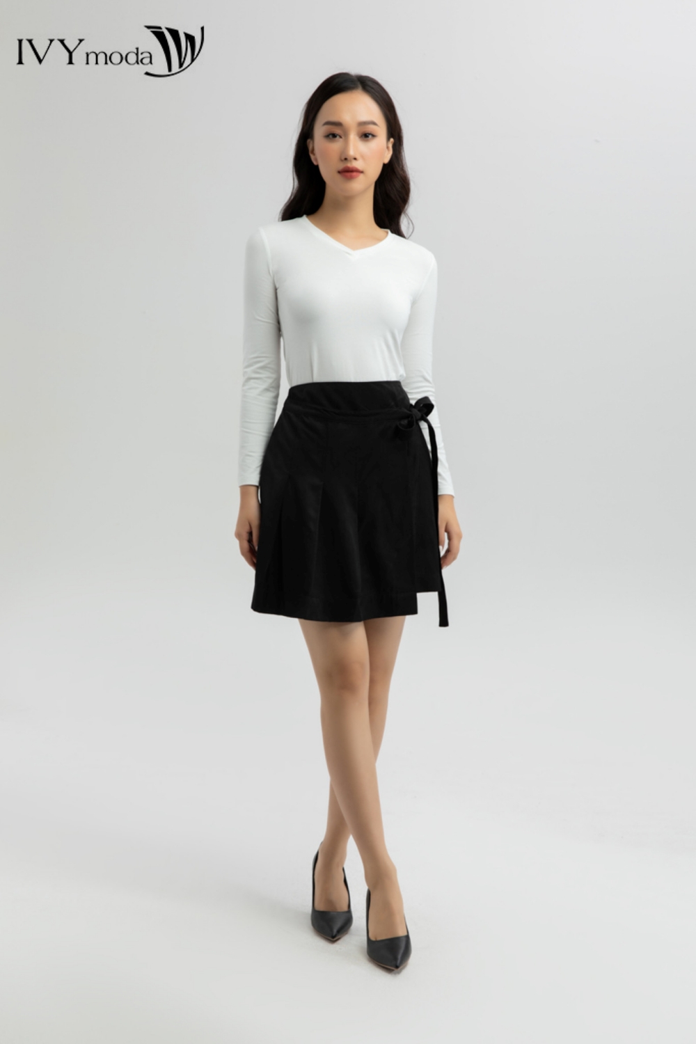 Áo thun basic cổ tim IVY moda MS 58P0159
