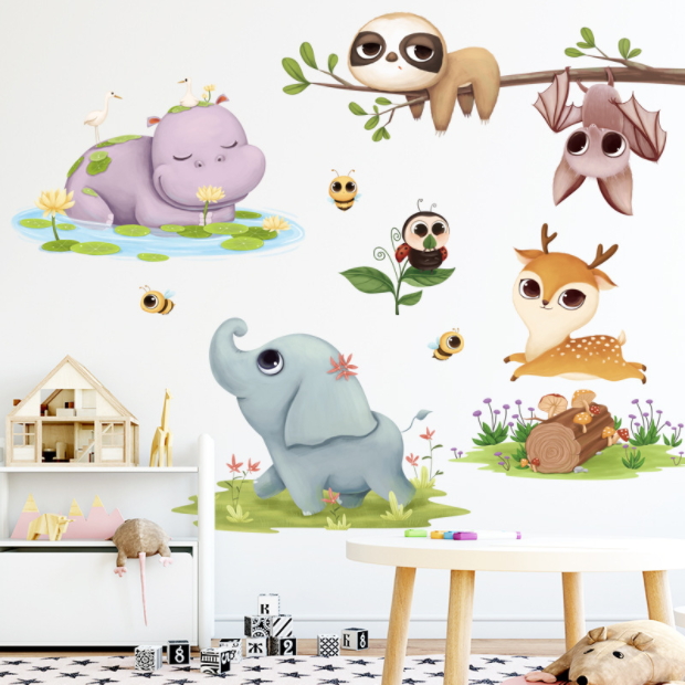 Decal trang trí tường - Động vật dễ thương