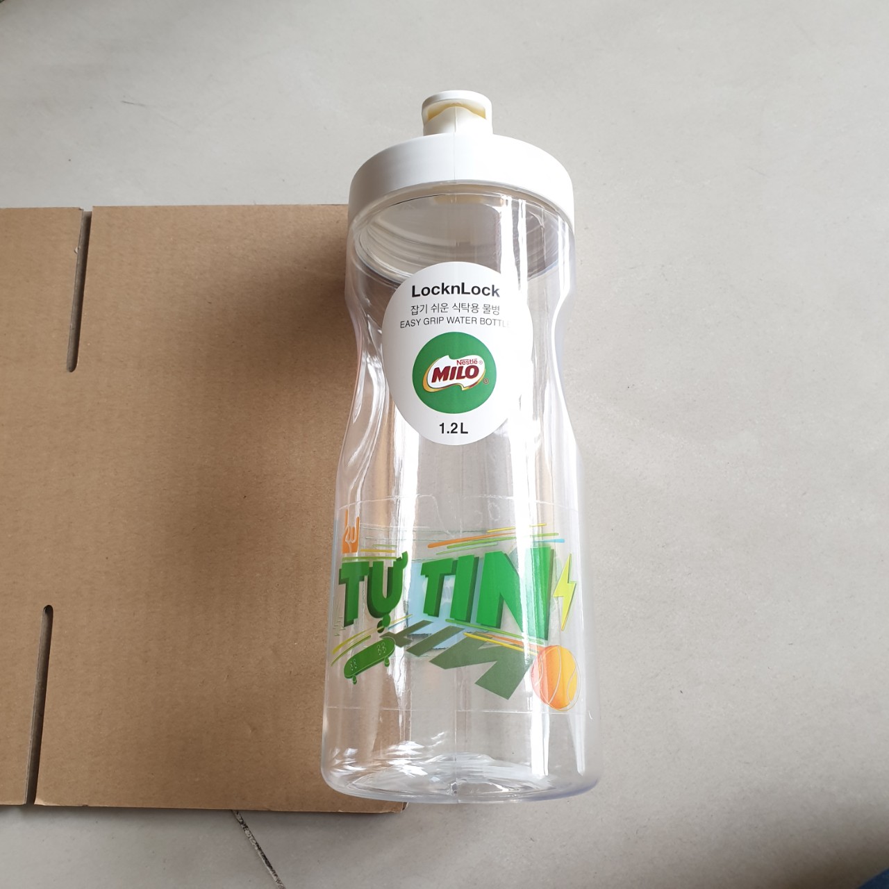 [SIÊU RẺ] Bình nước nhựa LOCK & LOCK 1.2 Lít MILO -ALOHA STORE
