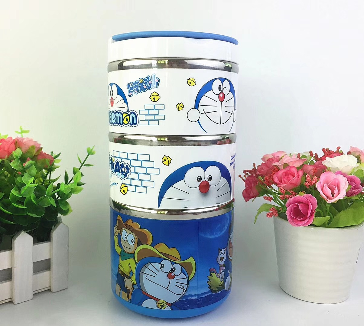 Hộp cơm 3 tầng doremon, kitty, minion - hộp cơm 3 tầng