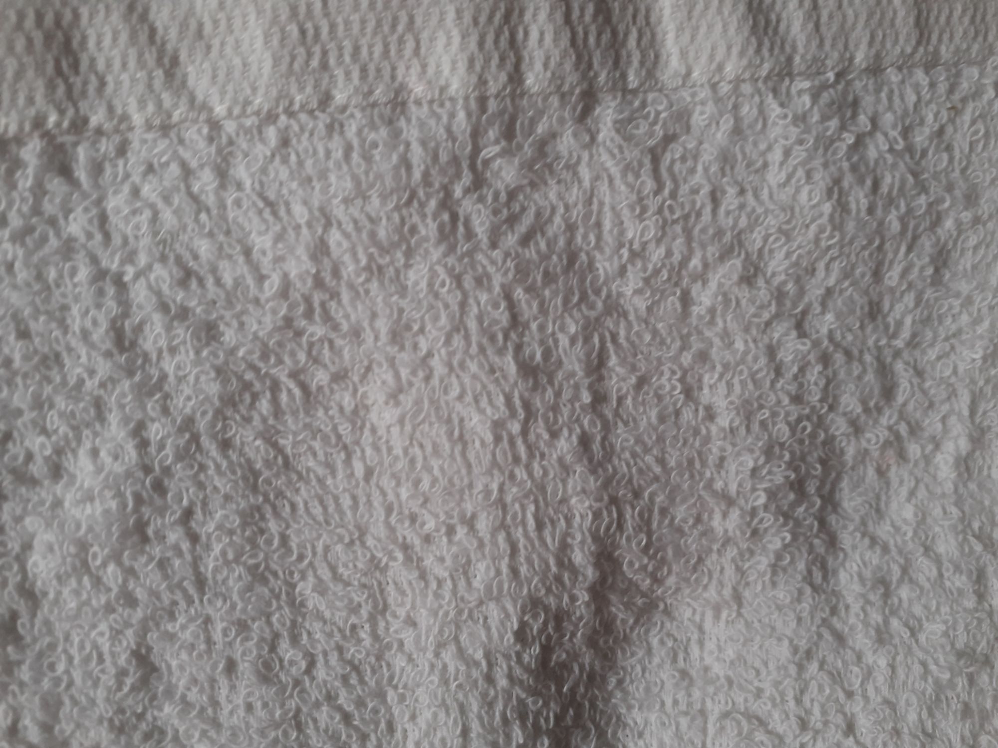 ছোট সাদা রঙের নরম রুমাল বা পকেট রুমাল (2 পিস) - towel.