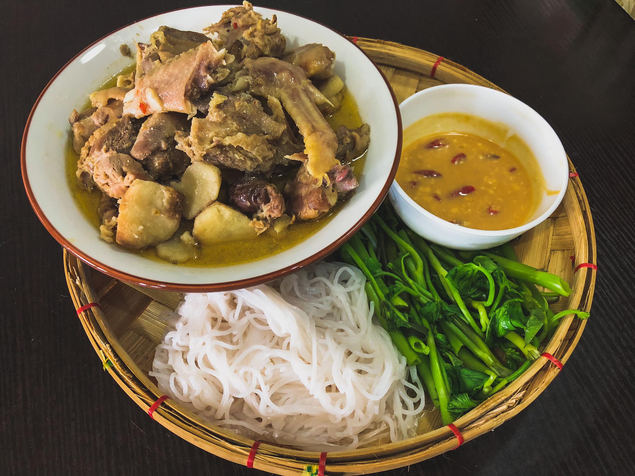 Chao môn Phước Hoà hộp 190g
