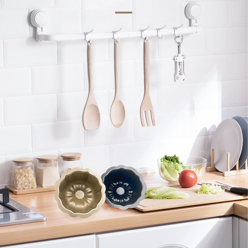 Kitchen%20accessories%201PCS%204inch%20Mini%20Cake%20Pan%20Nonstick%20Fluted%20Baking%20Mold%20Carbon%20Steel%20Flower%20Shape%20Tube%20Pan%20For%20Brownie%20Cupcake%20Pudding%20Muffin%20DFGGT%20-%20Image%203