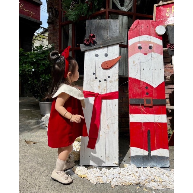 Váy đỏ nhung cổ nơ em bé nanci room