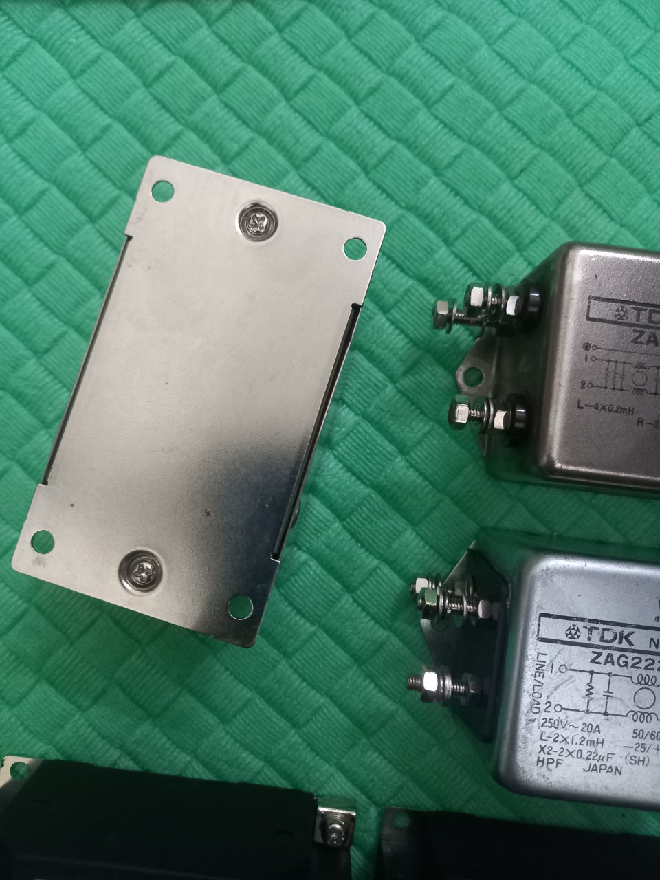 LỌC NGUỒN NHẬT BẢN 6A 10A 30A LẮP 220V