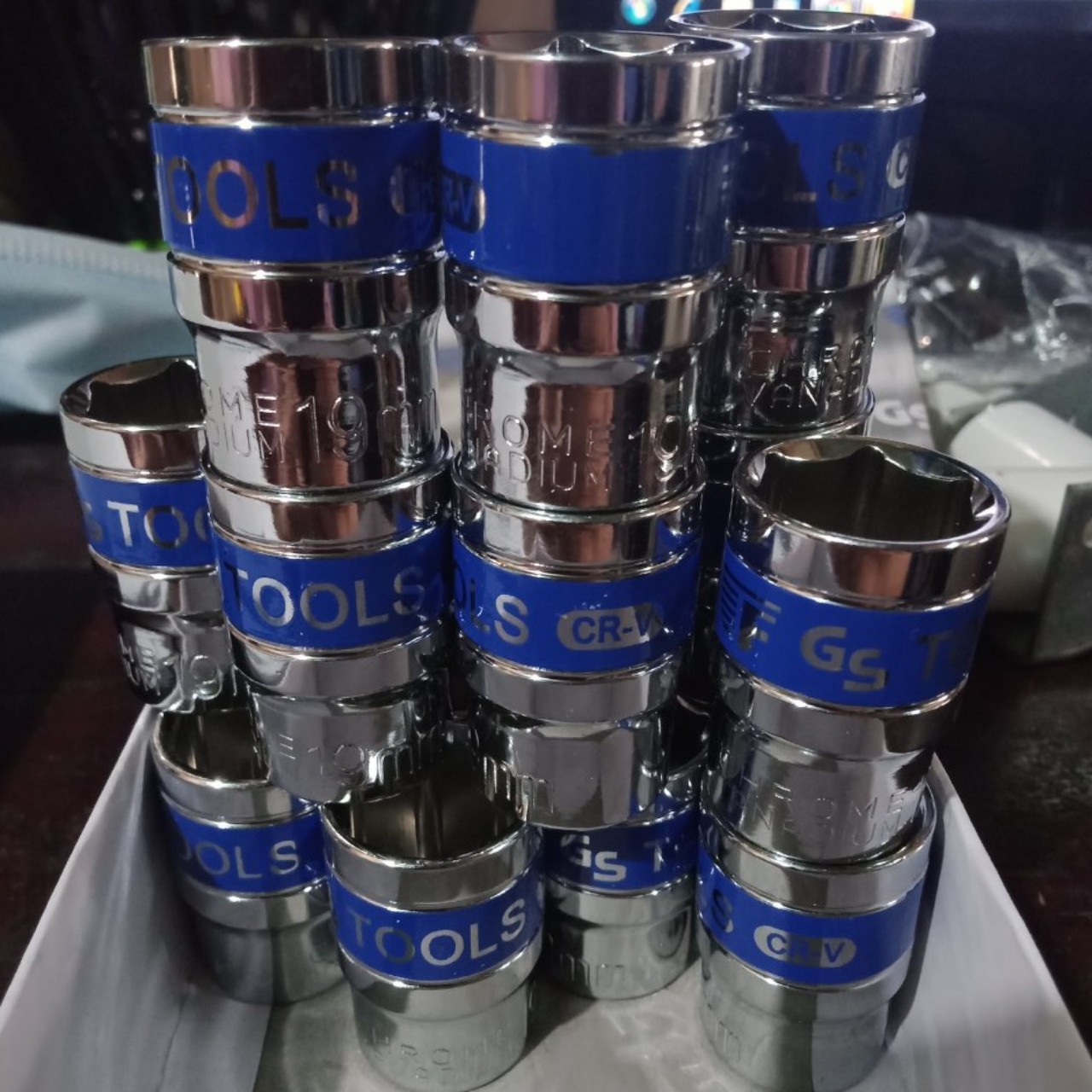 Đầu Khẩu lục giác 22 ; 23 ; 24 ; 27 ; 30 ; 32( tuýp vặn tháo mở ốc 1/2)