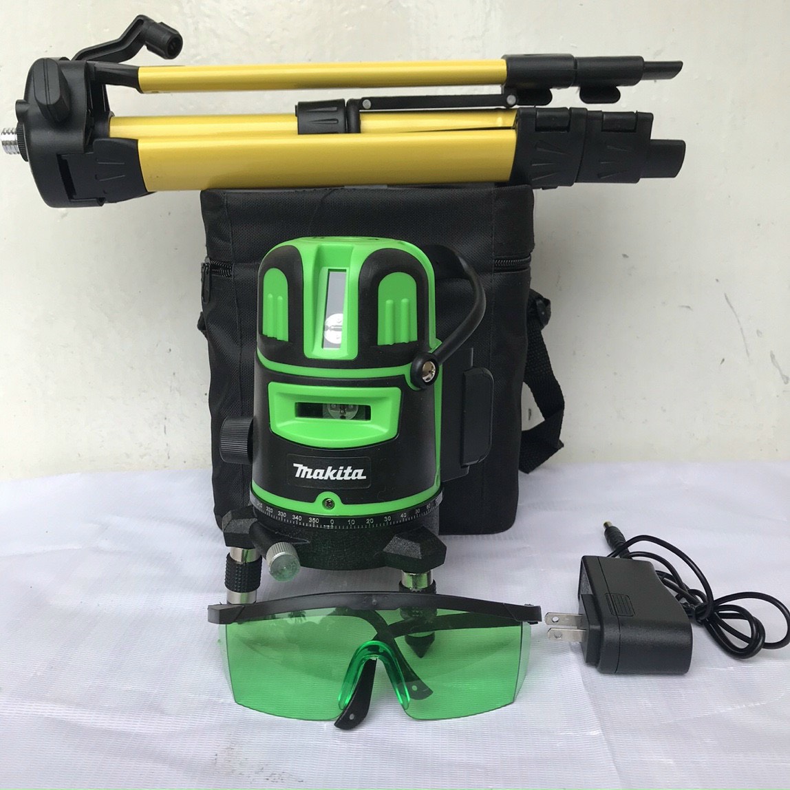 máy bắn cốt laze 5 tia xanh