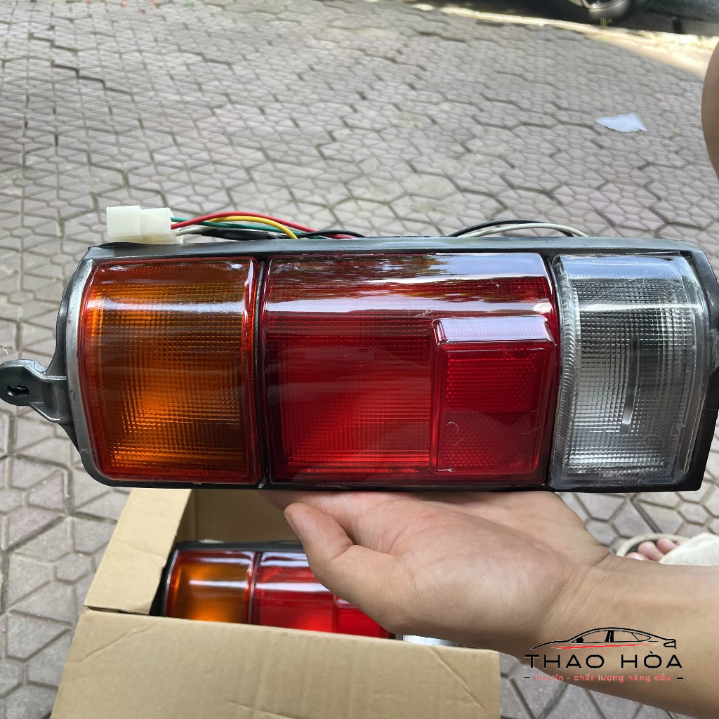 [Hàng đẹp] Đèn hậu SUZUKI 7 chỗ (Su cóc)