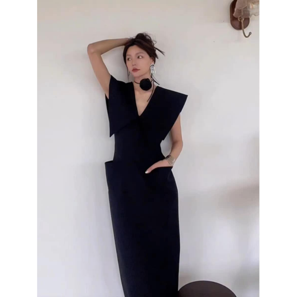 Váy chờm tay túi cổ v trơn ECLIPSE CLOTHING