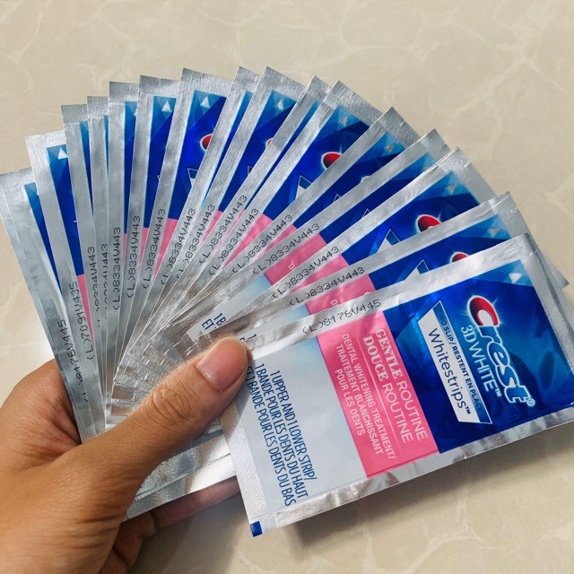 Miếng dán trắng răng Crest 3D Whitestrips