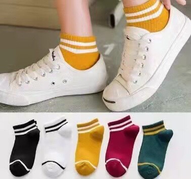 Tất vớ Nữ cổ sọc phong cách Hàn QuốC
