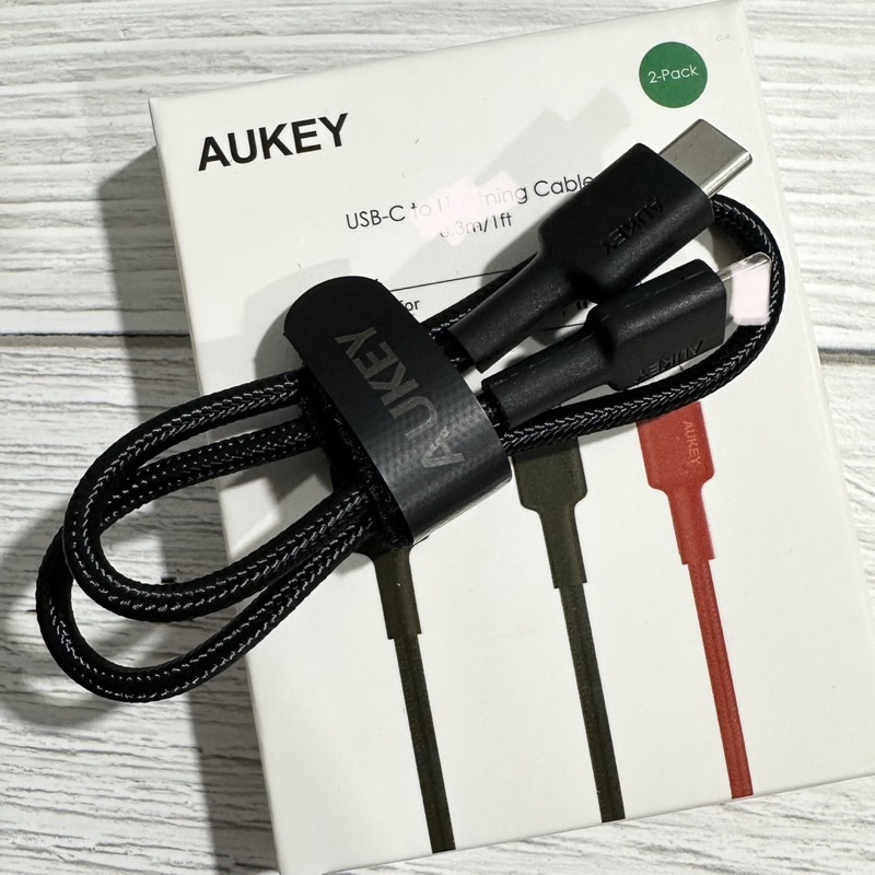 Cáp Sạc Ngắn Aukey/Benks/Ugreen C to Light Bọc Dù Chip C94