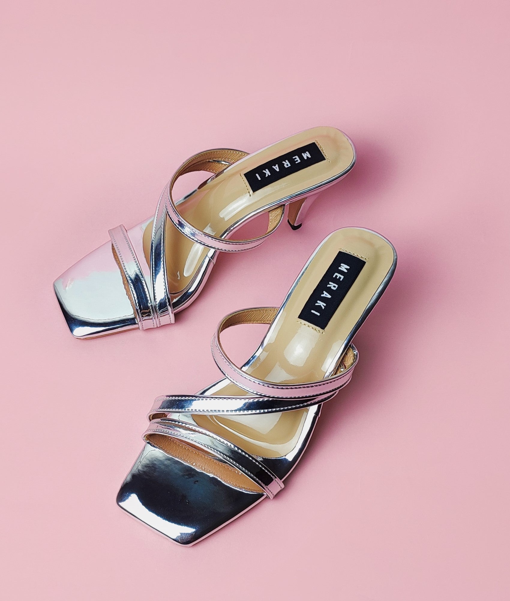 Kiara Burgundy Red- Flat sandals for women. 