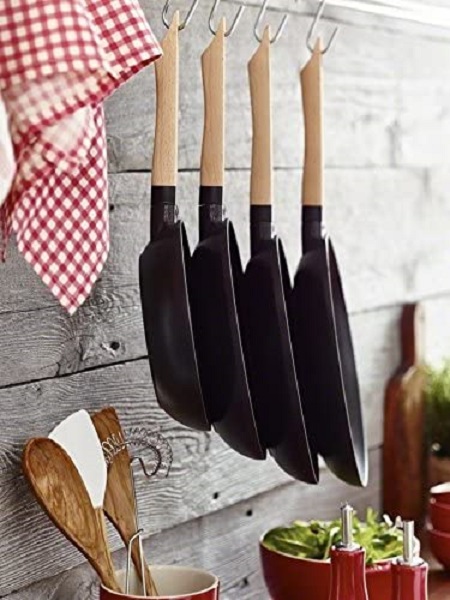 CHẢO GANG STAUB CÁN GỖ 24CM