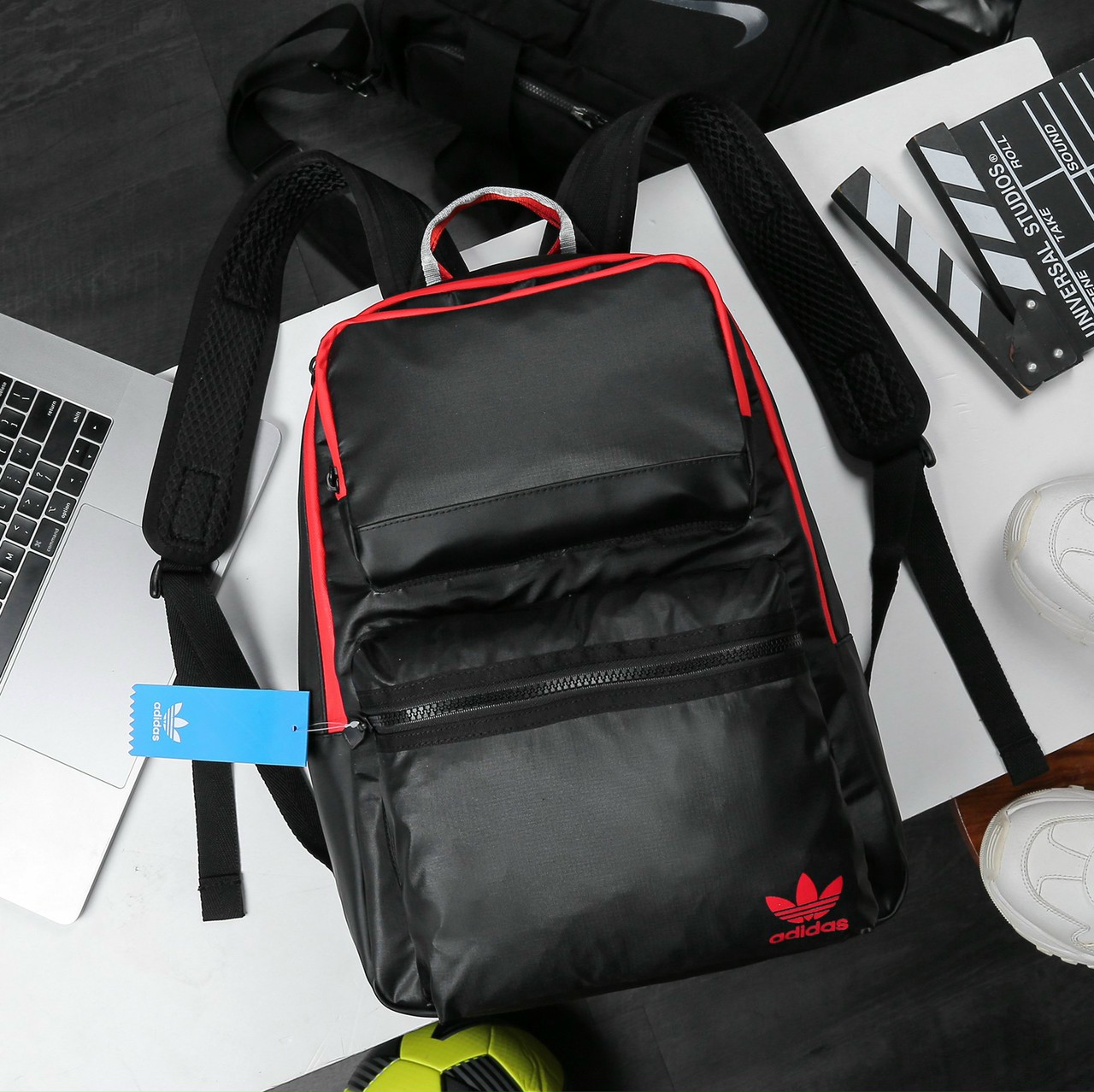Balo thời trang ADlDAS Classic Boxes Backpack chất liệu Nylon chống nước